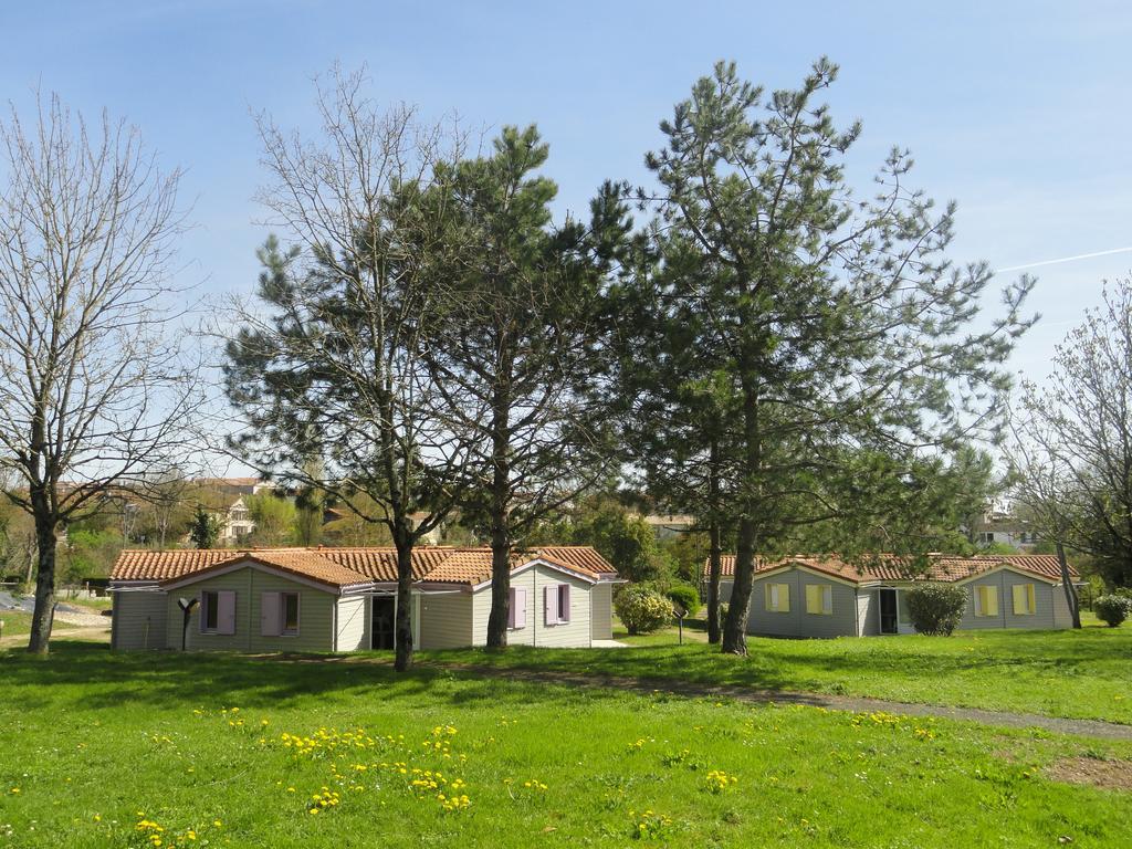 Le Hameau De Saintonge Villa Tonnay-Boutonne Exterior photo